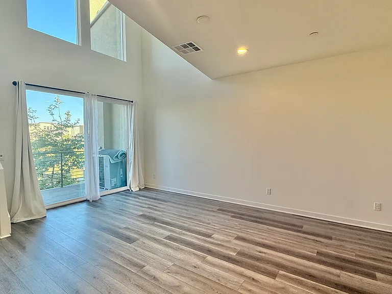 10523 Coupland Way — Photo 9