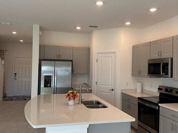 3rd image of 3659 Circle Hook St