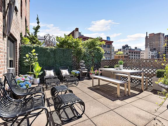 2nd image of 54 W 16th St APT 14J