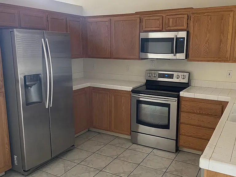 4804 Marblecrest Ct — Photo 12