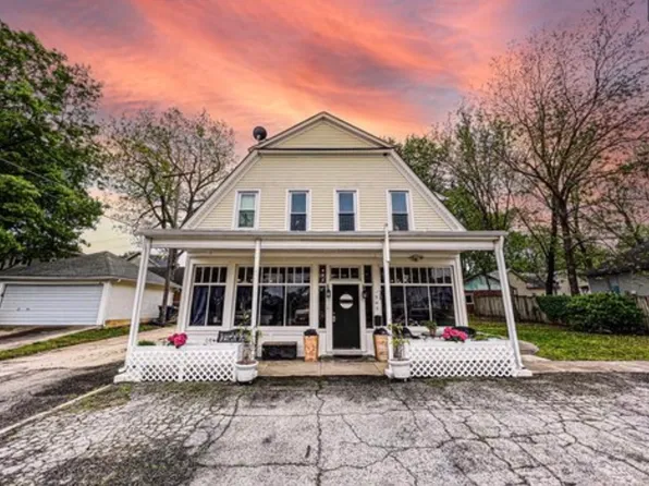 309 E Chestnut St, Independence, KS 67301