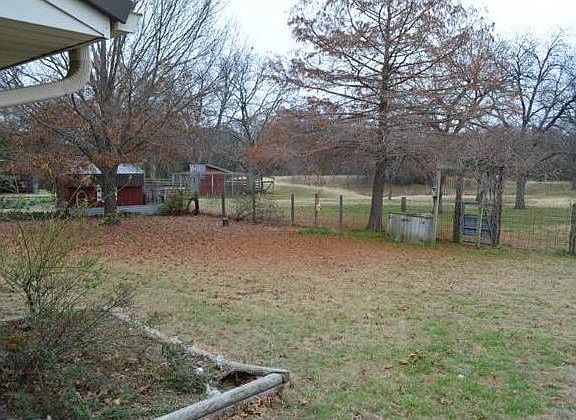 3rd image of 1671 County Road 1200
