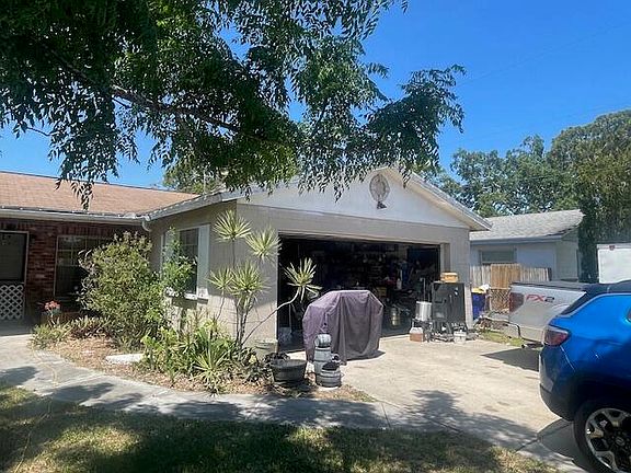 3rd image of 996 Nagle Dr