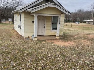 1114 N Minnesota Ave, Shawnee, OK 74801