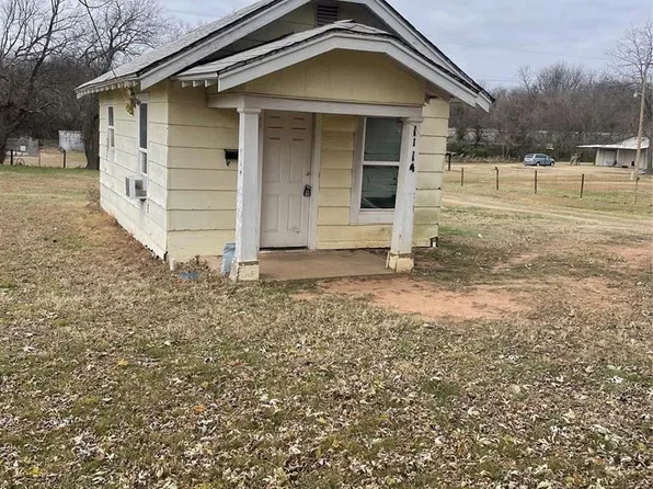 1114 N Minnesota Ave, Shawnee, OK 74801