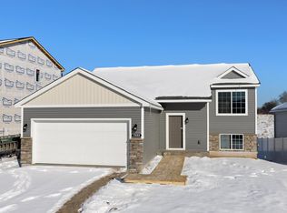 7519 147th Ln NW, Ramsey, MN 55303