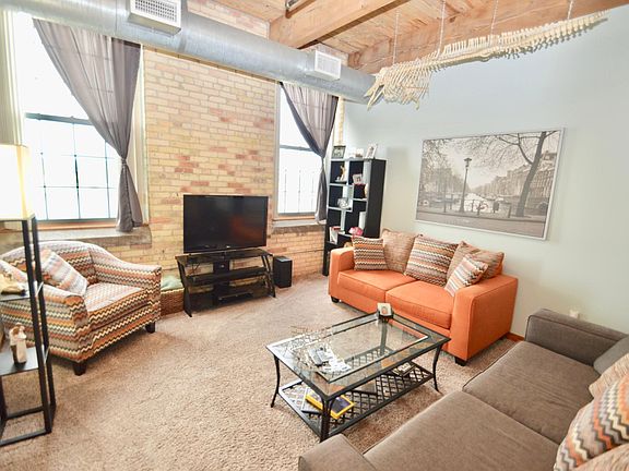 2nd image of 940 Monroe Ave NW APT 441