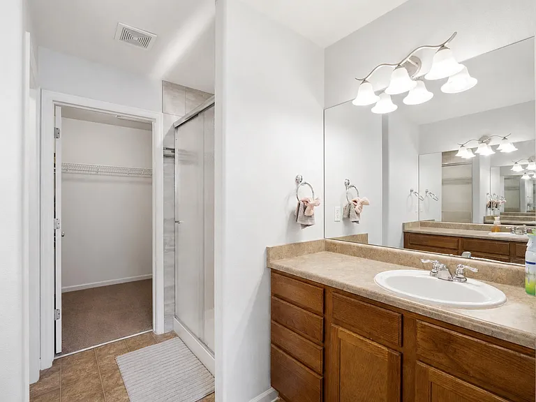 3329 Apple Blossom Ln — Photo 11