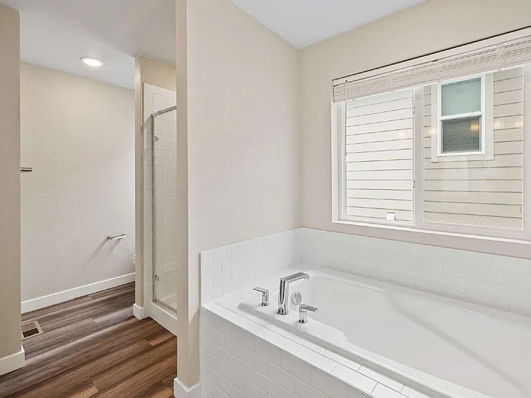 10547 Rolling Peaks Dr — Photo 22