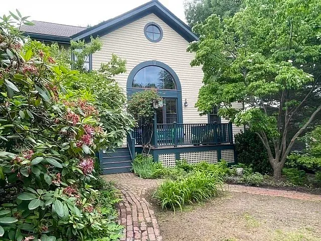 71 Abbottsford Rd #HOUSE