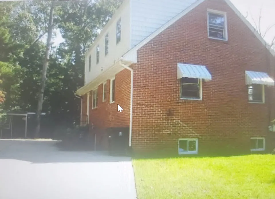 1 bed, 1629 sqft, $550 — Photo 3