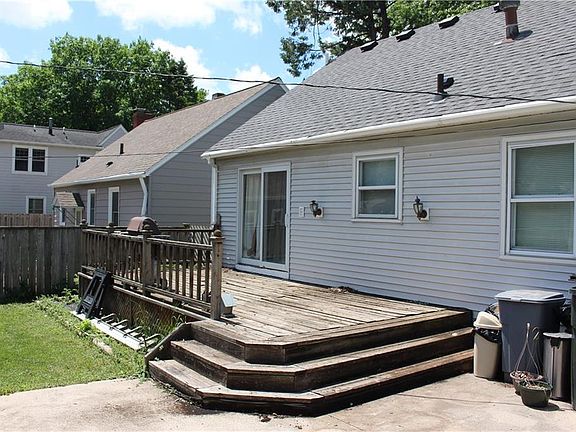 3rd image of 1210 Northwestern Ave