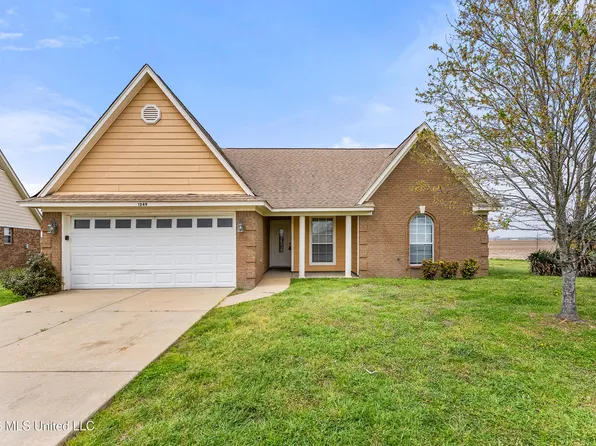 1249 Cloverleaf Cir, Robinsonville, MS 38664