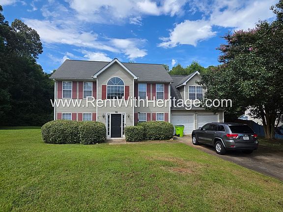 3rd image of 6535 Manor Creek Dr