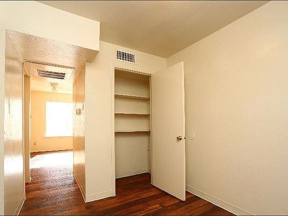 2nd image of 2060 Royal Ln APT 1247