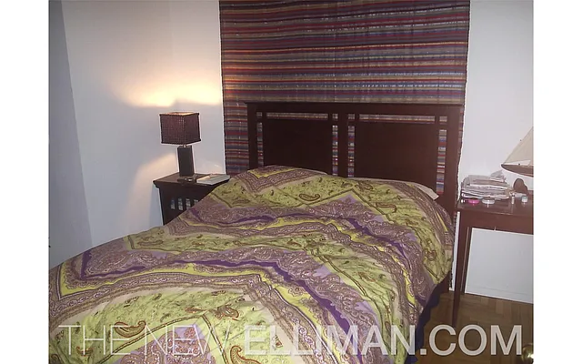 Rented by Douglas Elliman | media 22