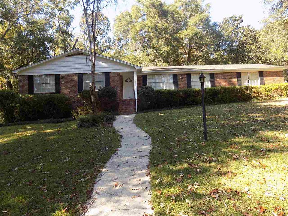 1st image of 4588 Barclay Ln