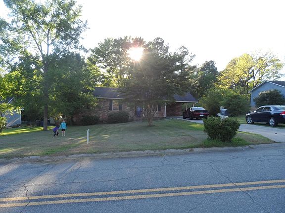 2nd image of 138 Stevens Dr NW