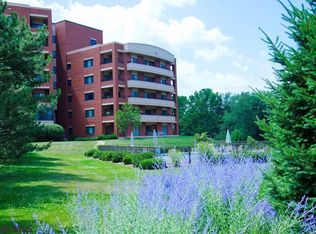 455 Windmere Dr APT 4B, State College, PA