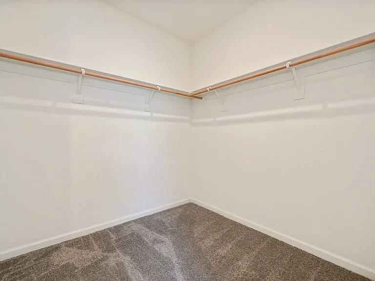 3209 Sunny Gate Ln — Photo 34