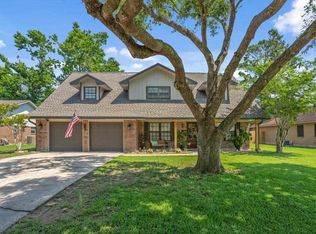 4404 Pinemont Dr, Orange, TX 77632