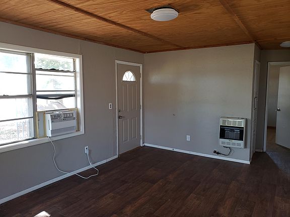 4th image of 310 N Division St #1