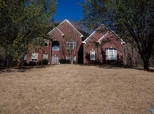 1630 Lake Cove Dr, Decatur, AL 35603