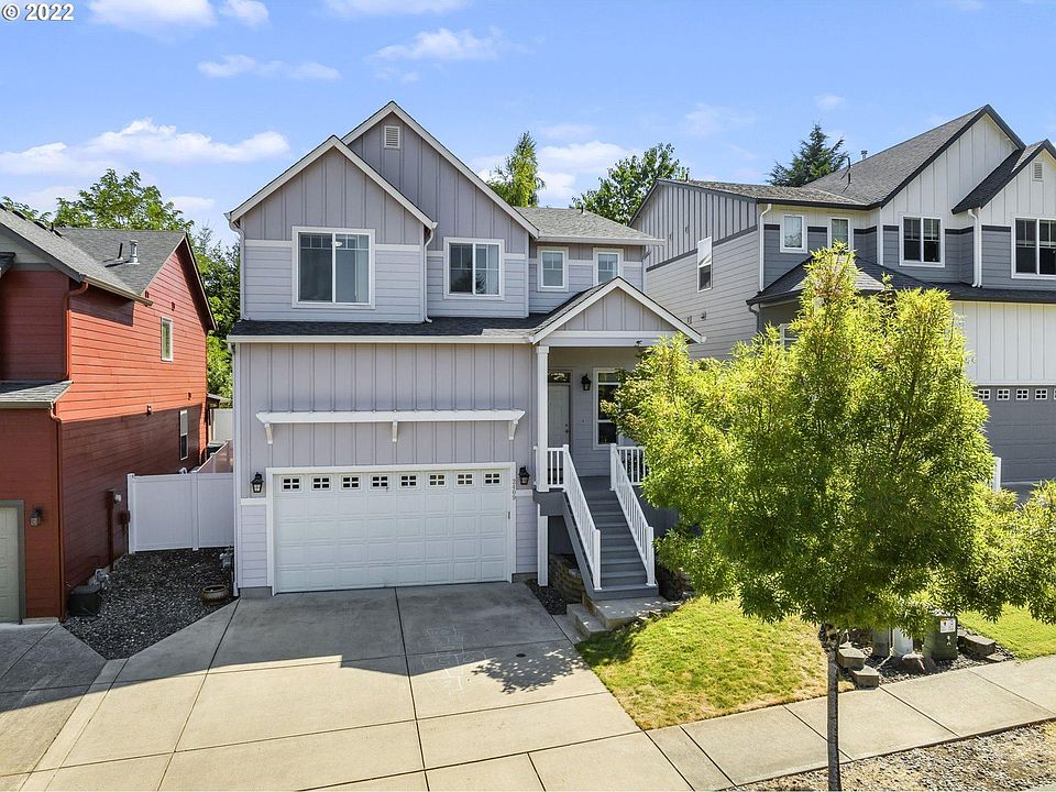 1st image of 2409 NE 127th Pl