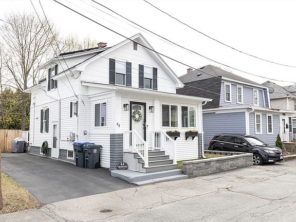 4th image of 44 Westland St #44