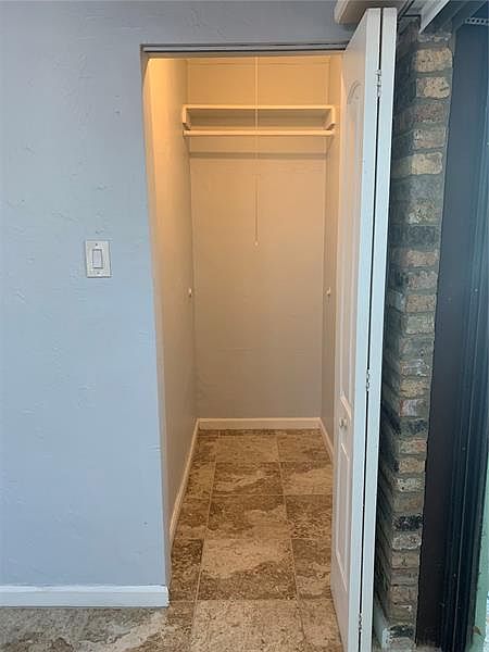 1st image of 539 NE 14th Pl #1