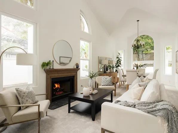 14014 Calle Cardenas, San Diego, CA 92130