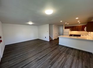 111 W Helena Ave #2, Ellensburg, WA 98926