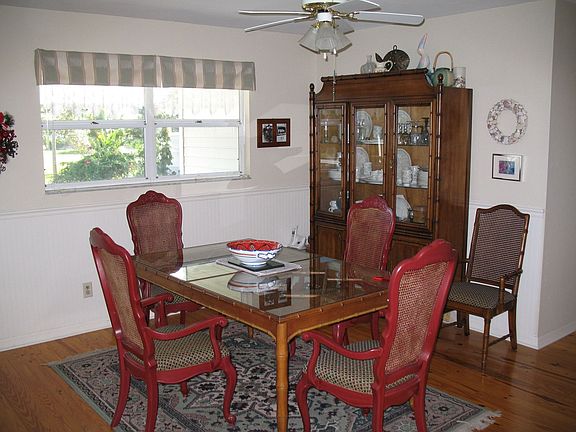 5th image of 7736 Myrsine Cir