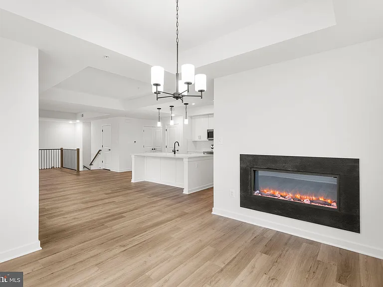 1631 Blacksmith Way #214-B — Photo 17