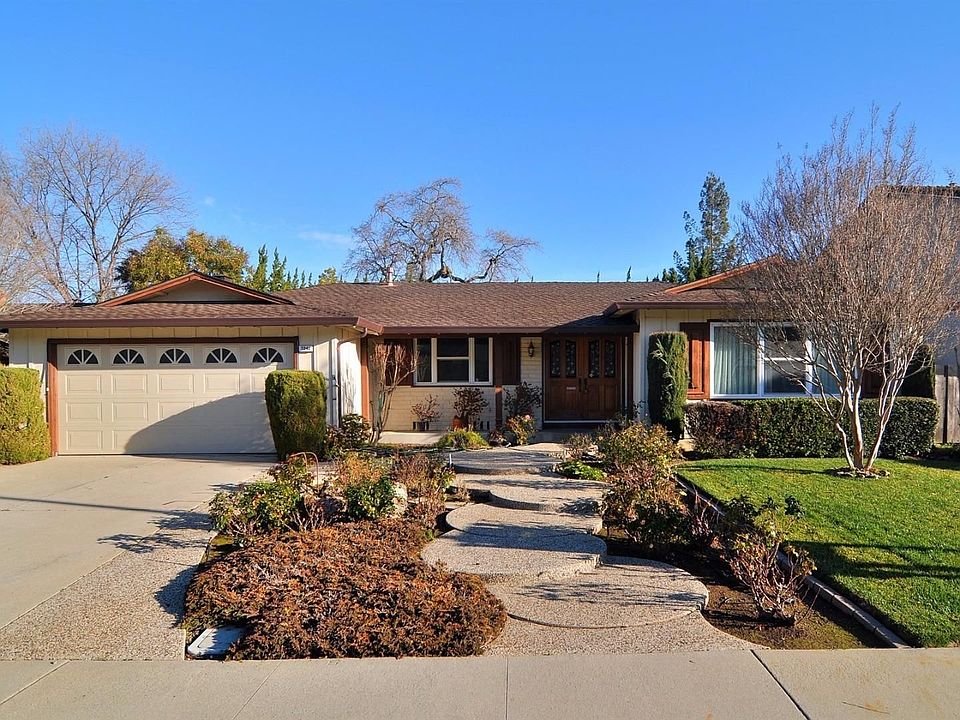 1st image of 7041 Elmsdale Dr