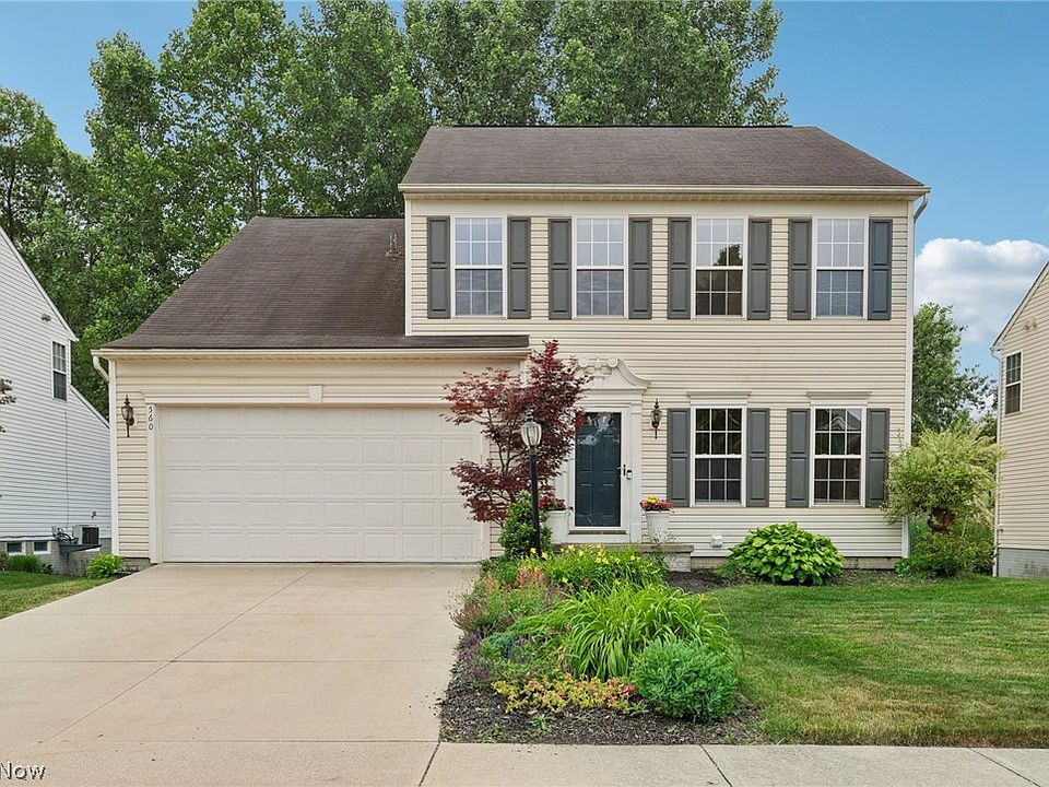 1st image of 560 Brookline Ct