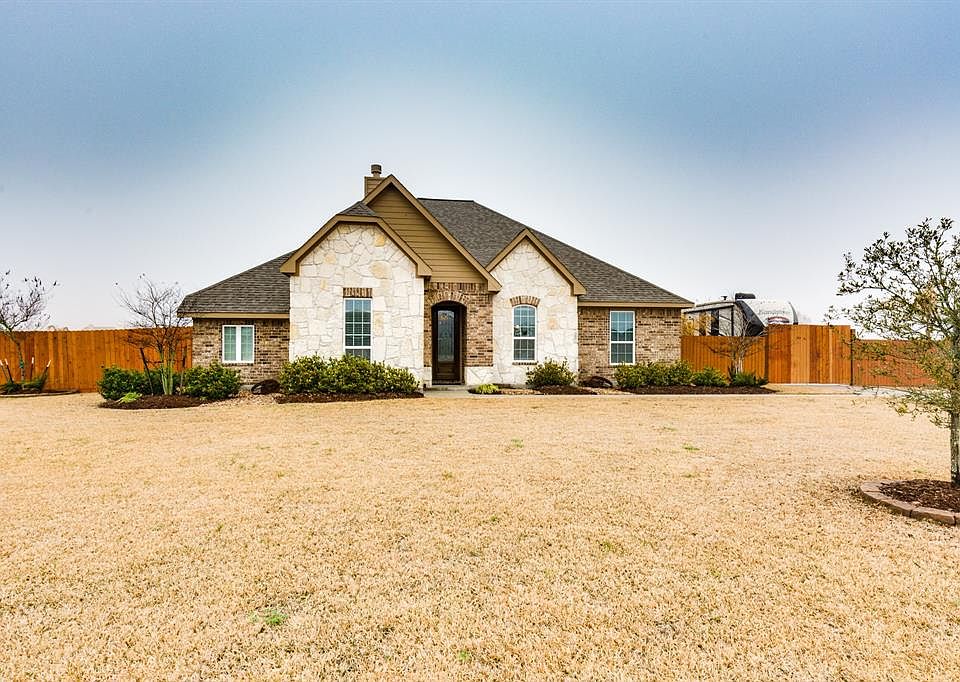 1st image of 4503 Landon Ln