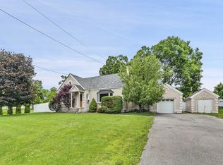 25 Kipp Ave, Fishkill, NY 12524