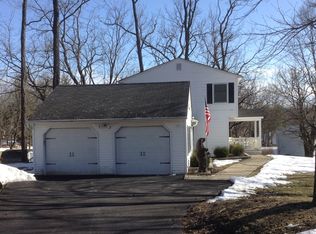 62 Kensington Dr, Hopewell Junction, NY 12533