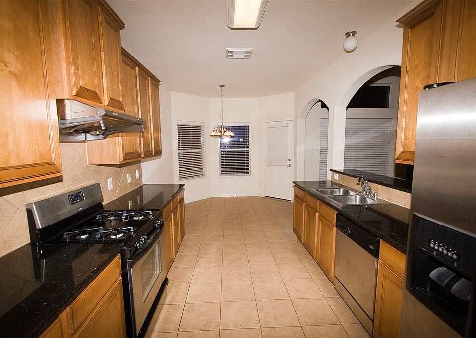 1st image of 12605 Bethany Bay Dr