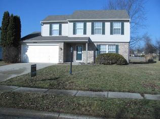 10604 E Creekside Woods Dr, Indianapolis, IN