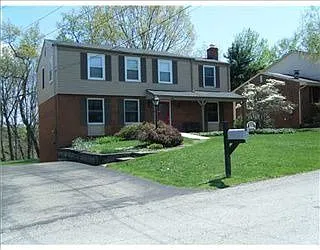 187 Kelvington Dr photo 1