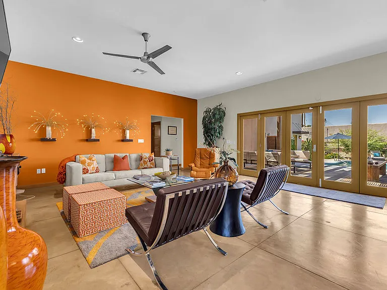 53945 Eisenhower Dr — Photo 10