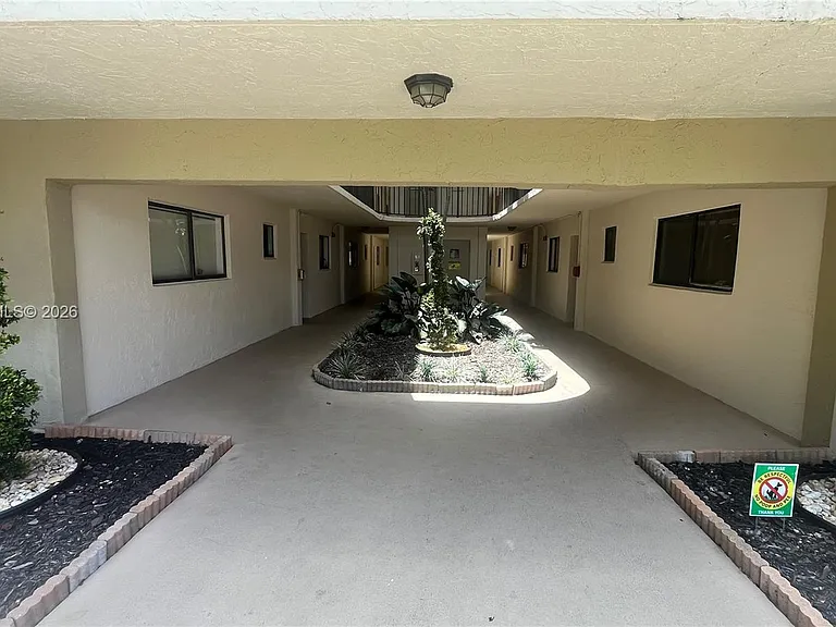 8045 SW 107th Ave #217 — Photo 4