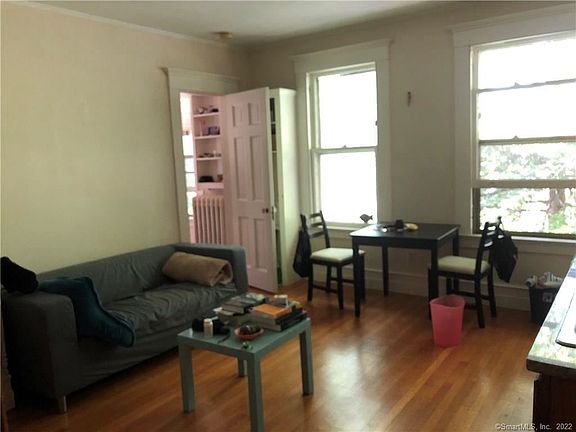 2nd image of 738 Whitney Ave APT 4