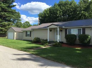 168 Charles St, Garrison, KY 41141