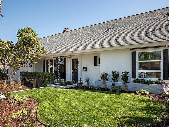 2nd image of 4385 Middlesex Dr