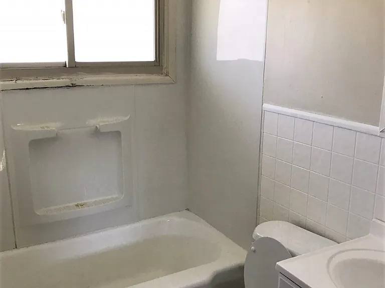 1163 Highland Ave — Photo 6