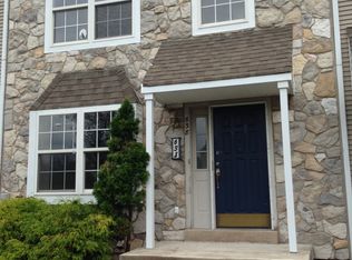 638 Longwood Rd, Collegeville, PA 19426
