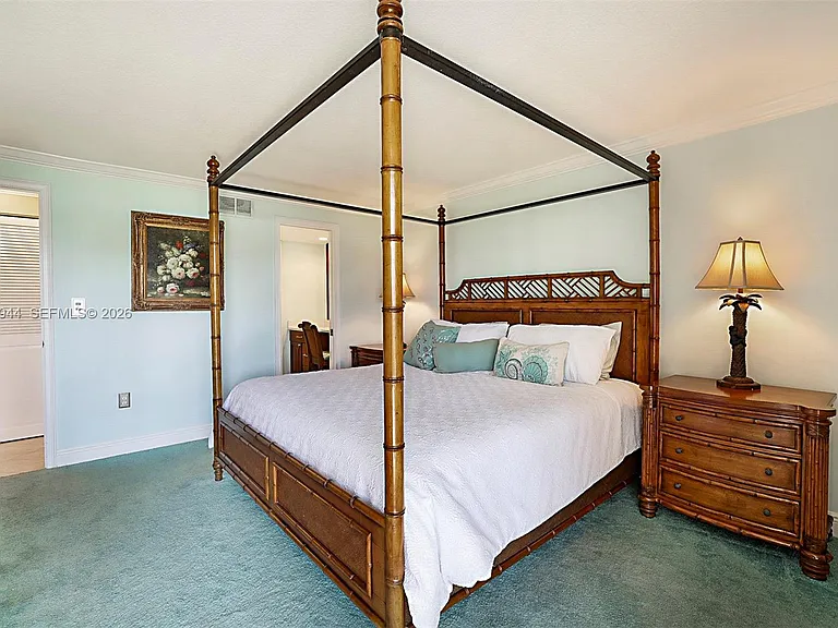 100 Intracoastal Pl #102 — Photo 20